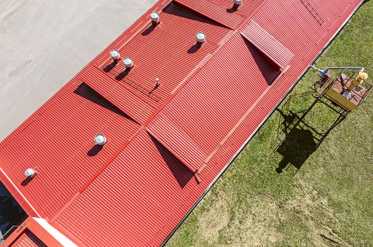 Key Advantages of Alu-Zinc Steel Roofing for Industrial Buildings