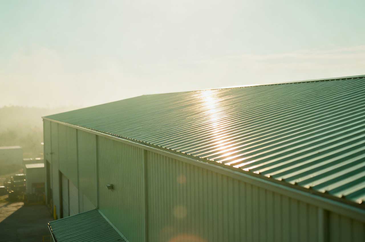 Applications of Galvalume Steel in Roofing, Cladding & Infrastructure